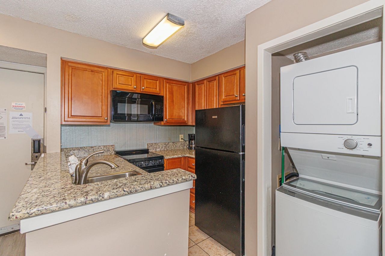 2701 N Ocean Blvd. Photo 9