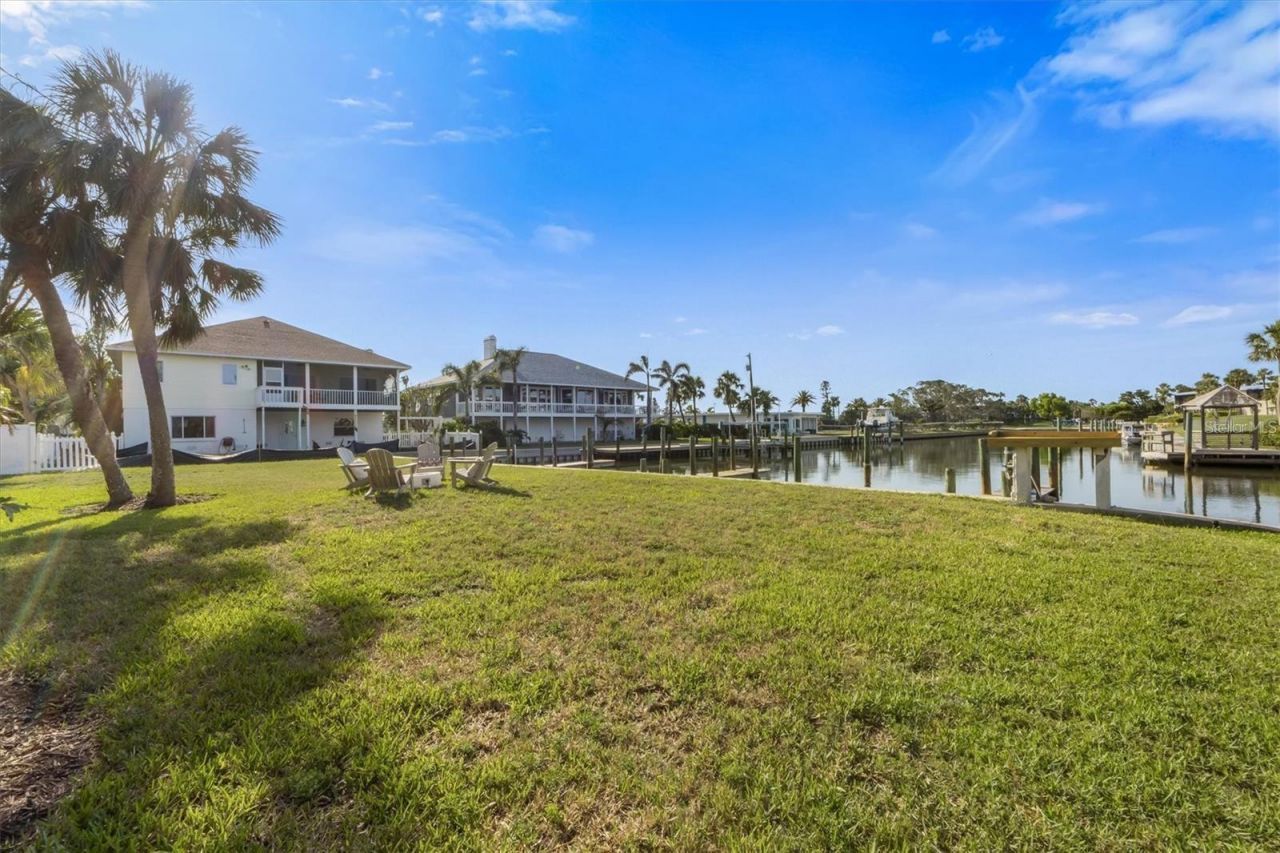 504 59th Street, Holmes Beach, FL 34217 Photo