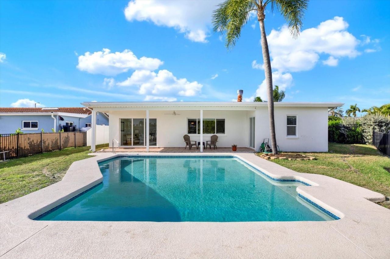 11628 Grove Street, Seminole, FL 33772 Photo