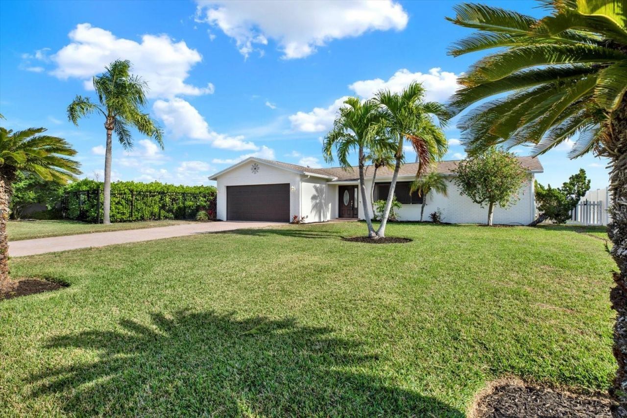 11628 Grove Street, Seminole, FL 33772 Photo