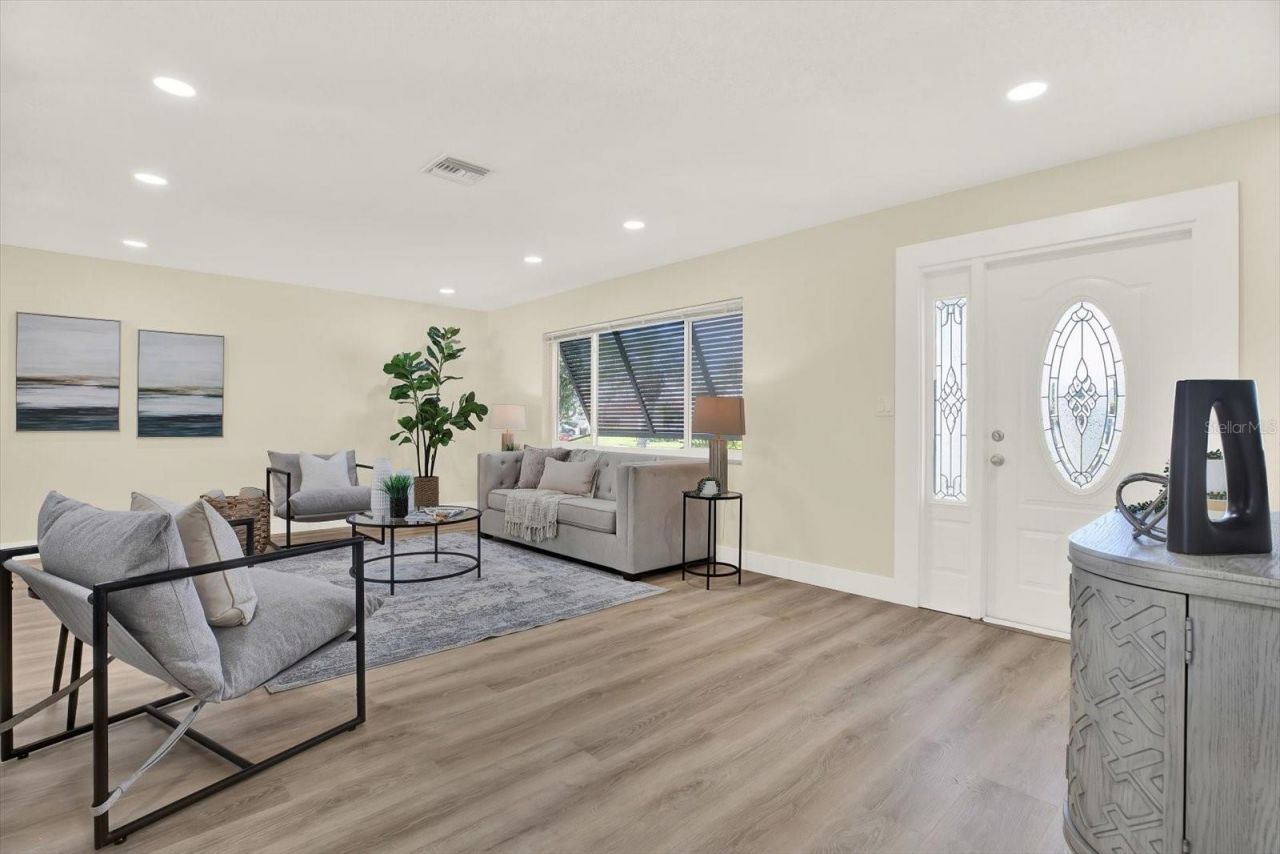 11628 Grove Street, Seminole, FL 33772 Photo