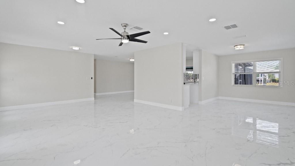 1024 Spindle Palm Way, Apollo Beach, FL 33572 Photo