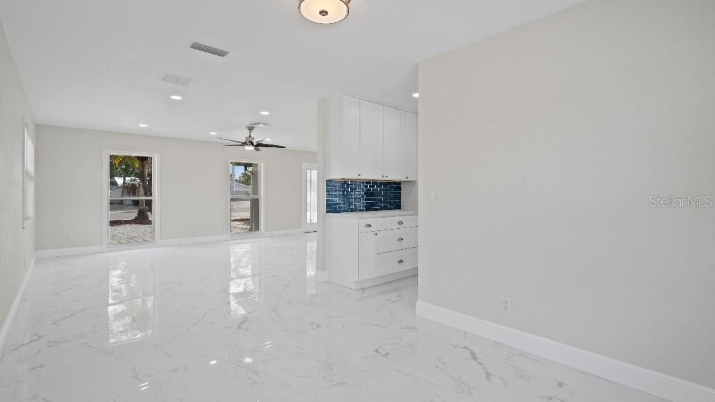 1024 Spindle Palm Way, Apollo Beach, FL 33572 Photo