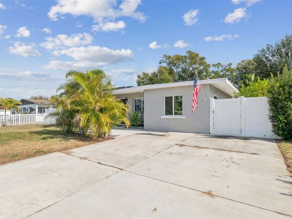 7631 18TH WAY N, ST PETERSBURG, FL 33702