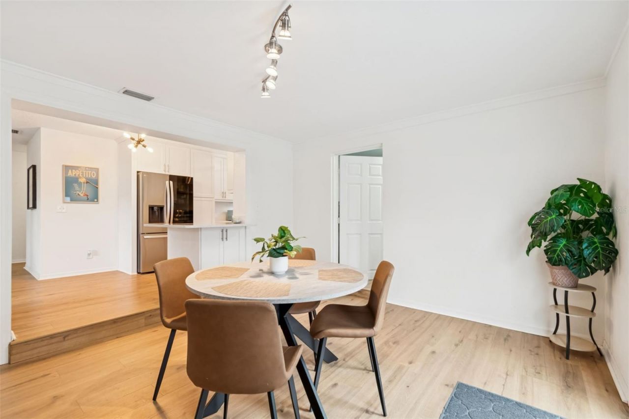 7631 18th Way N, Saint Petersburg, FL 33702 Photo