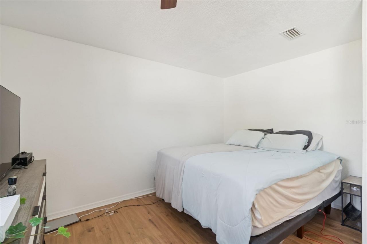 7631 18th Way N, Saint Petersburg, FL 33702 Photo