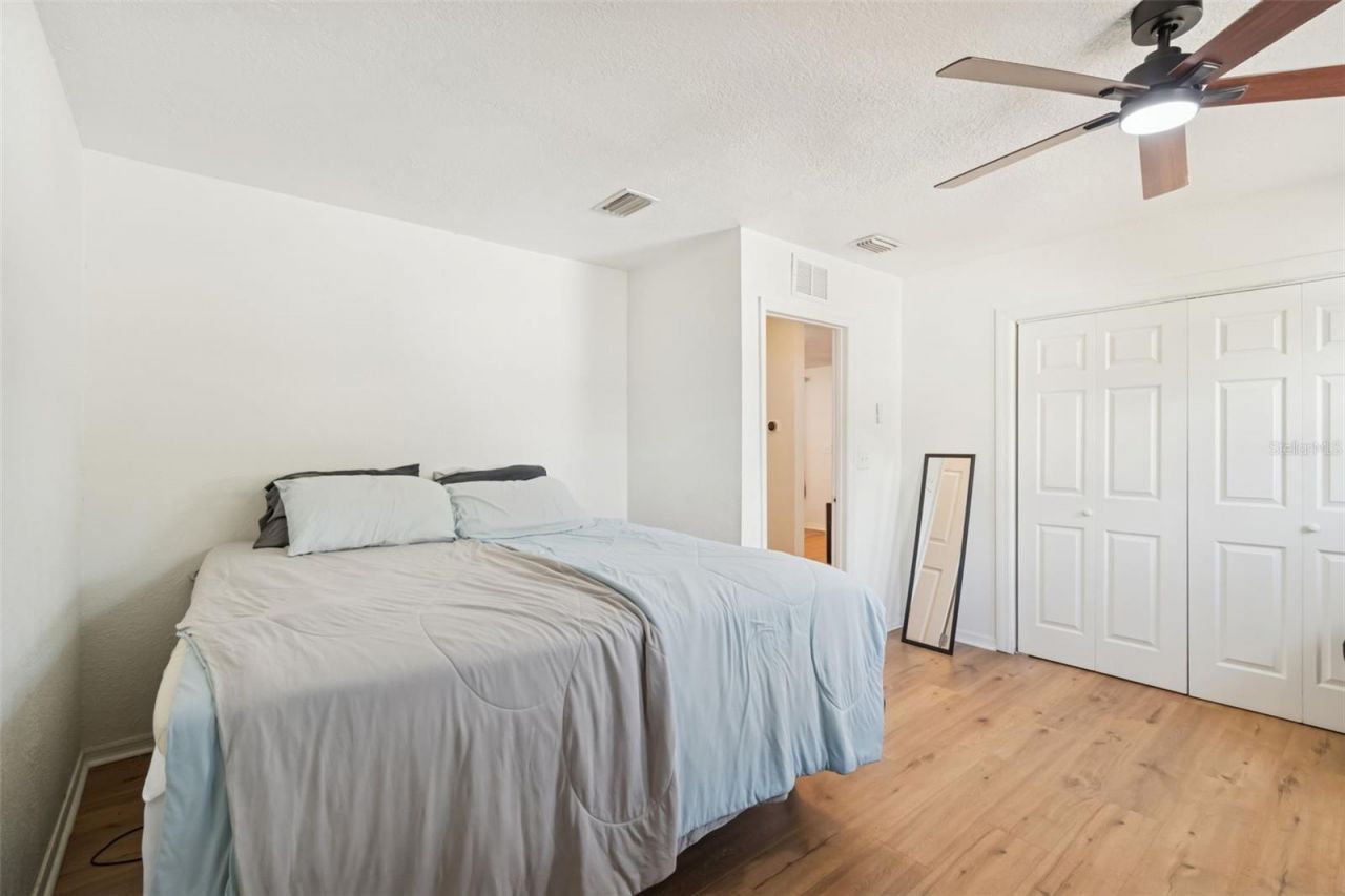 7631 18th Way N, Saint Petersburg, FL 33702 Photo