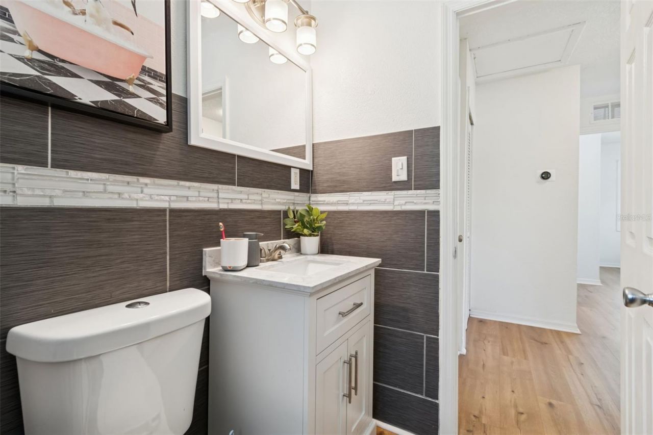 7631 18th Way N, Saint Petersburg, FL 33702 Photo