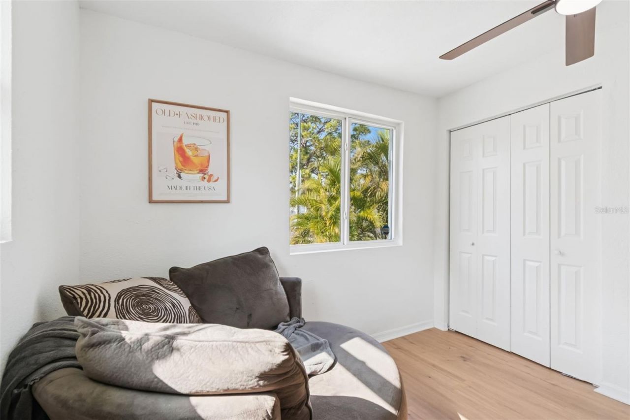 7631 18th Way N, Saint Petersburg, FL 33702 Photo