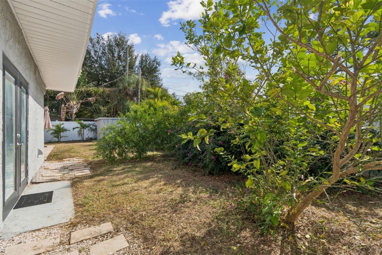 7631 18th Way N, Saint Petersburg, FL 33702 Photo