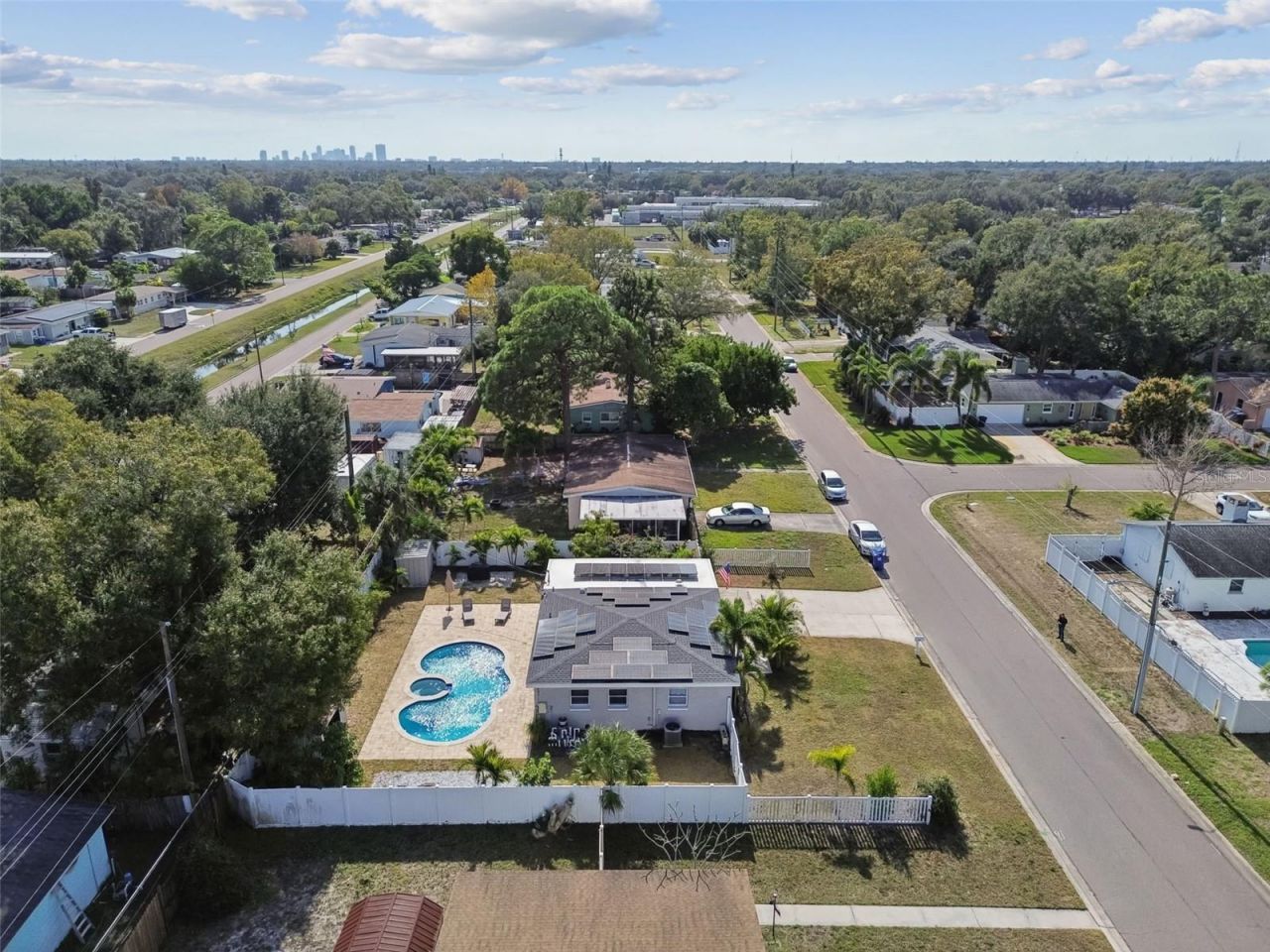 7631 18th Way N, Saint Petersburg, FL 33702 Photo