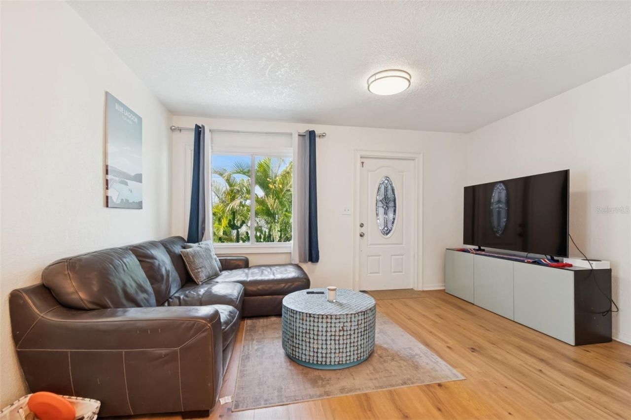 7631 18th Way N, Saint Petersburg, FL 33702 Photo