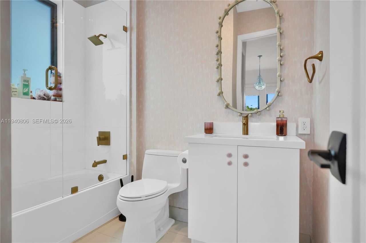 5635 Brookfield Cir W, Fort Lauderdale, FL 33312 Photo