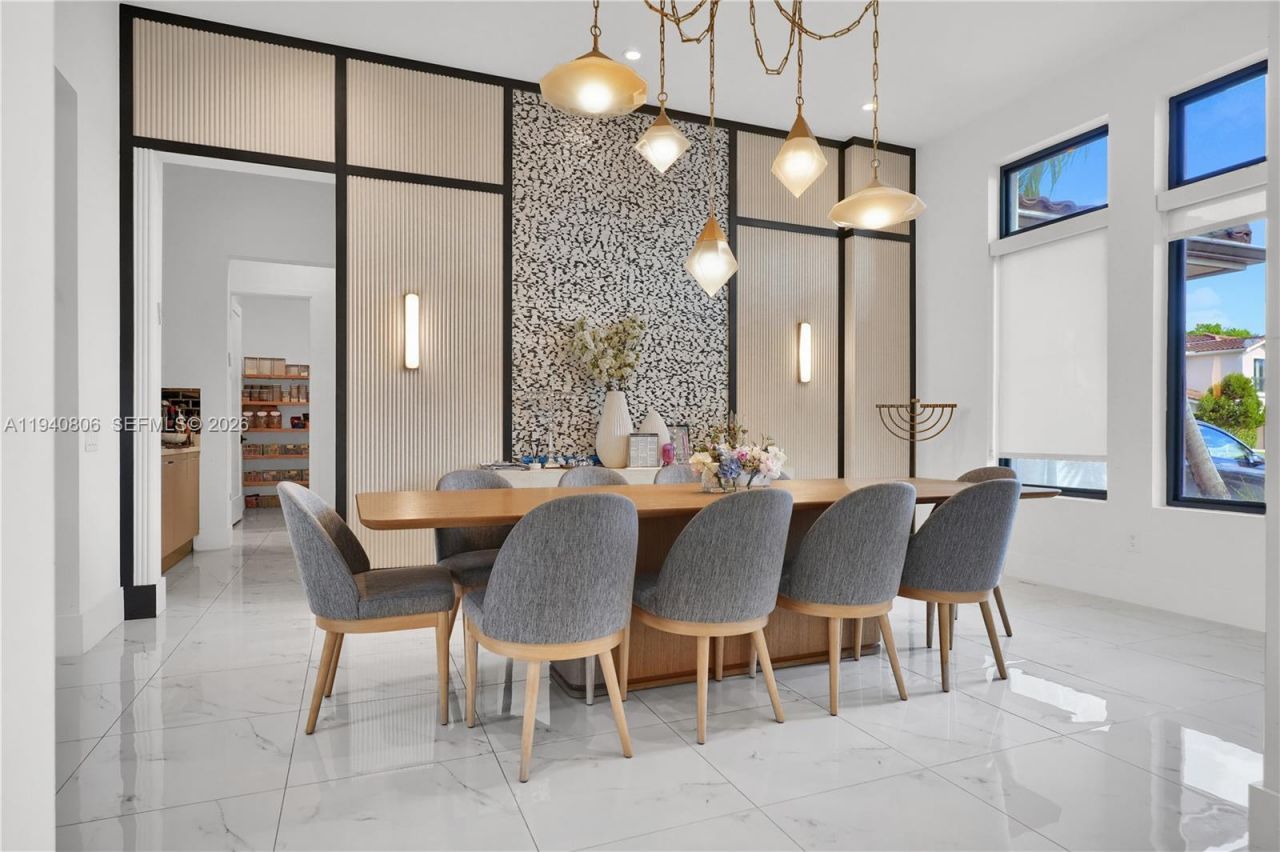 5635 Brookfield Cir W, Fort Lauderdale, FL 33312 Photo