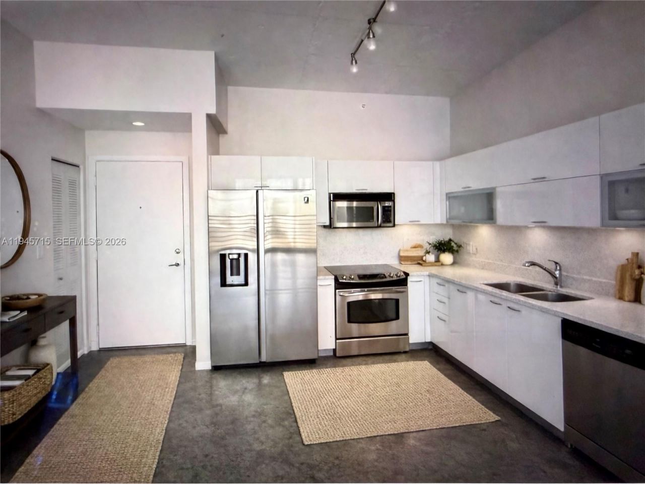 133 NE 2nd Ave, Unit 2611, Miami, FL 33132 Photo
