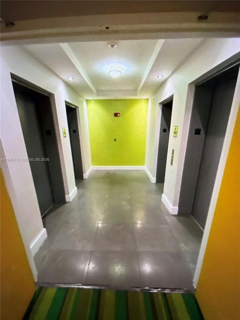 133 NE 2nd Ave, Unit 2611, Miami, FL 33132 Photo