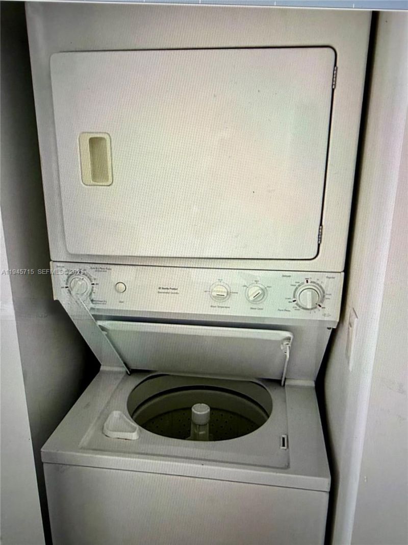 133 NE 2nd Ave, Unit 2611, Miami, FL 33132 Photo