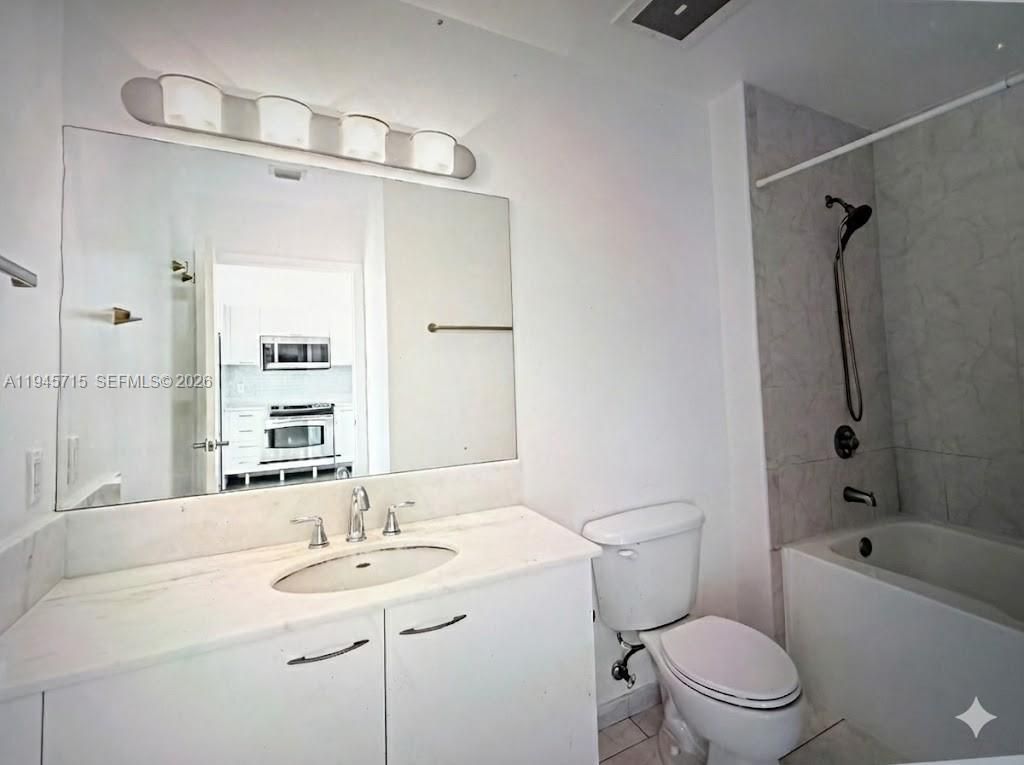 133 NE 2nd Ave, Unit 2611, Miami, FL 33132 Photo
