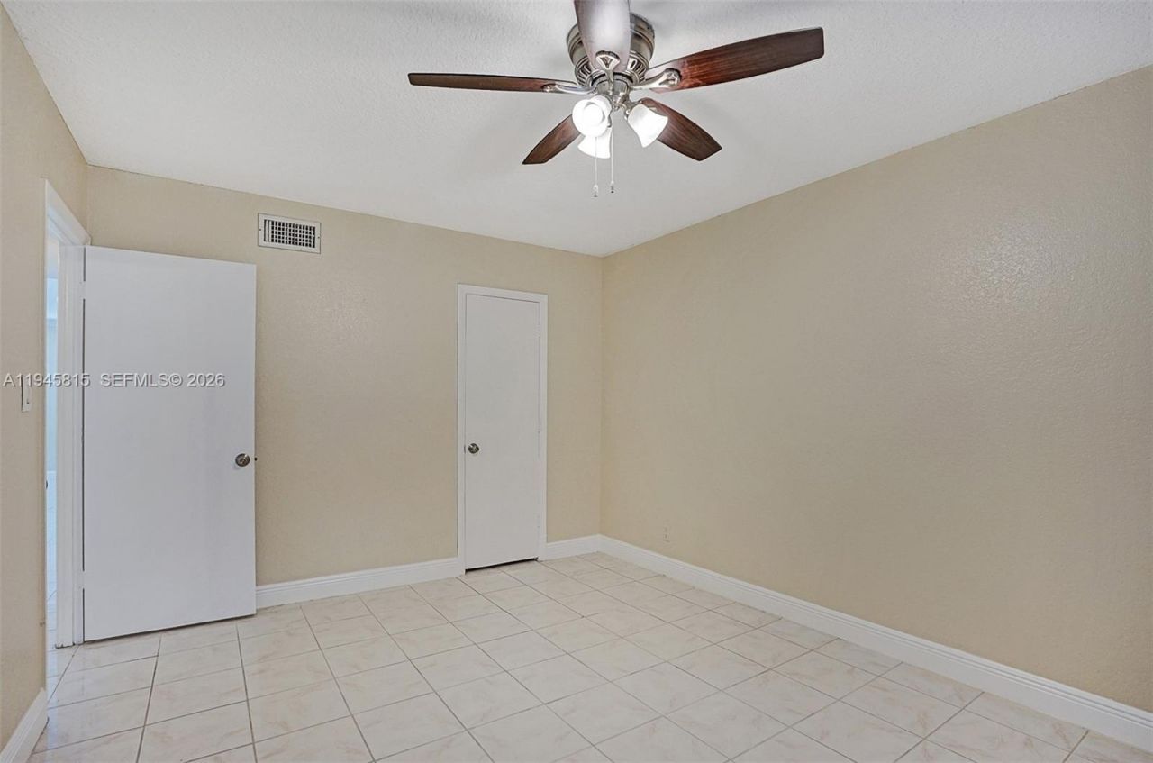 601 SE 5th Ct, Unit 110, Fort Lauderdale, FL 33301 Photo