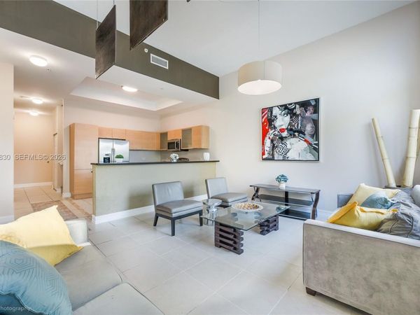 140 S Dixie Hwy, Unit TH101, Hollywood, FL 33020