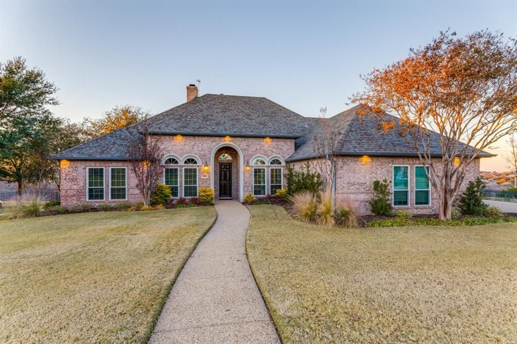 10908 Hawkins Home Boulevard, Benbrook, TX 76126 Main Photo