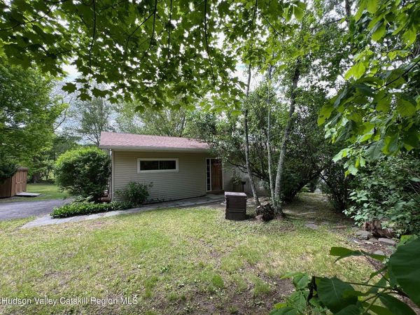 2 Shokan Park Road, Shokan, NY 12481