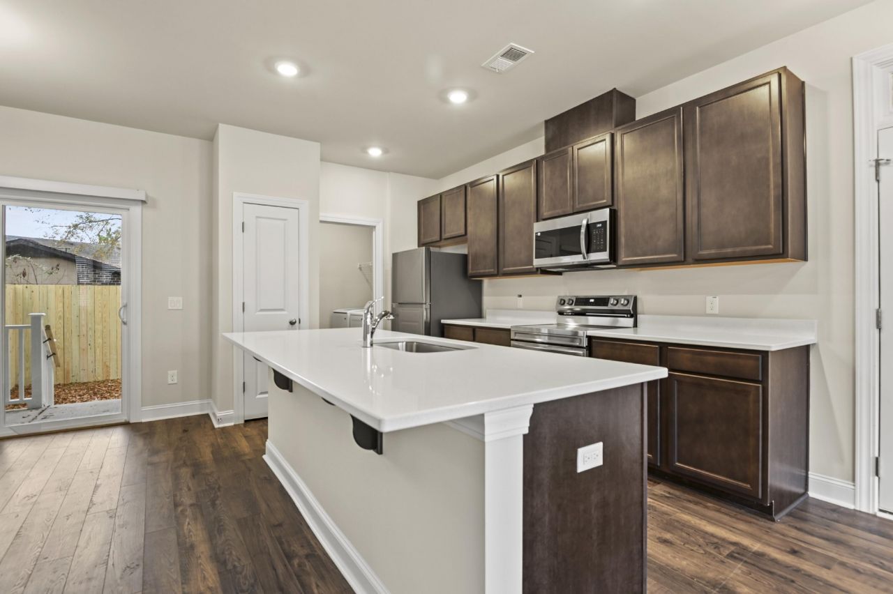 101 Langley Drive Photo 11