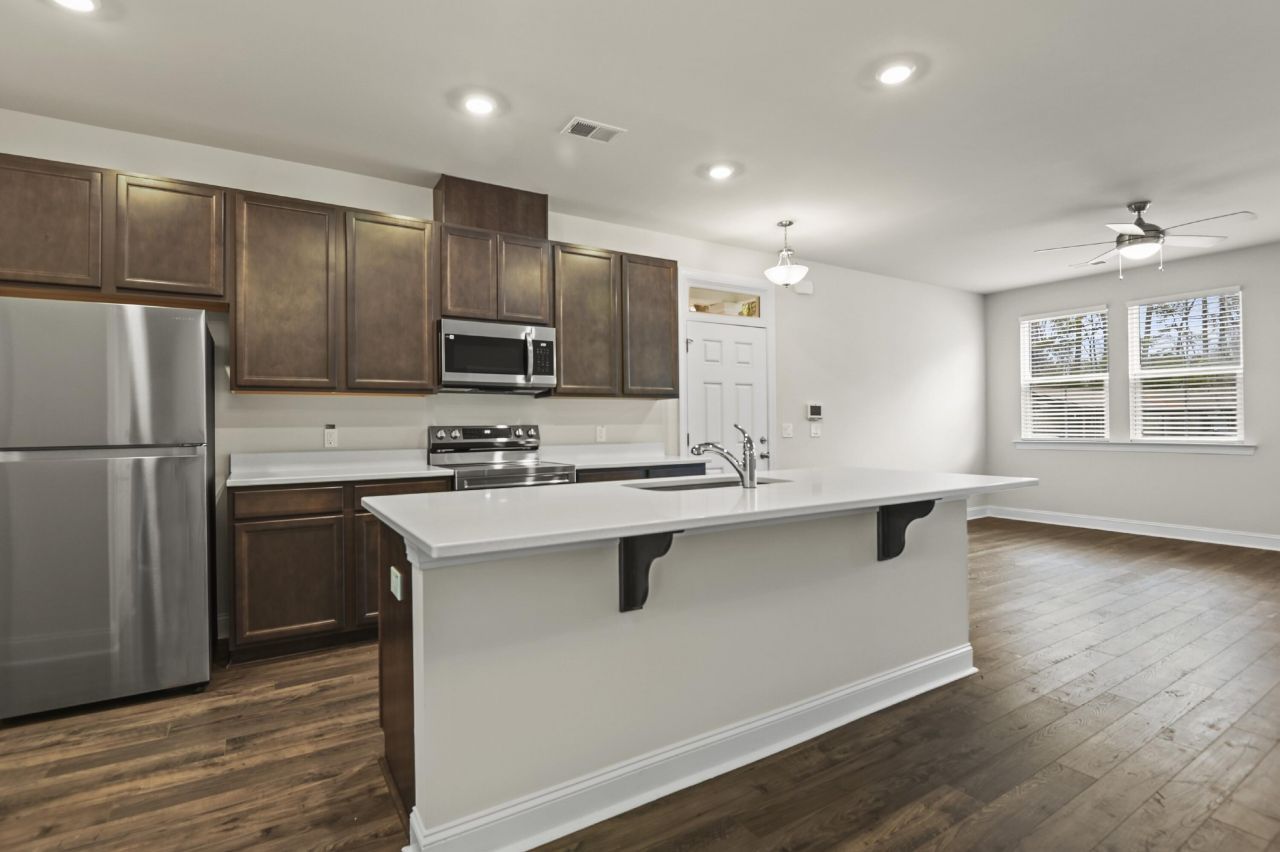 101 Langley Drive Photo 12