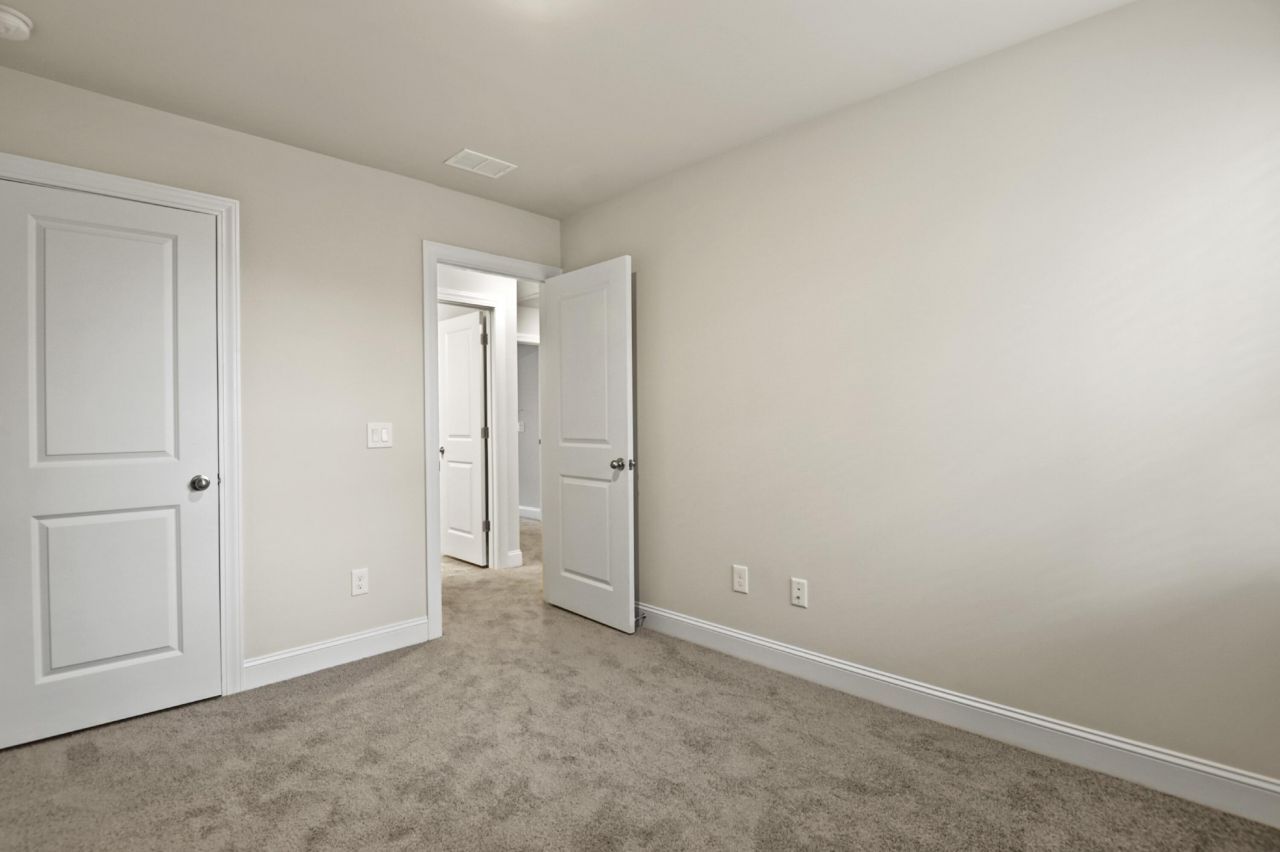 101 Langley Drive Photo 17