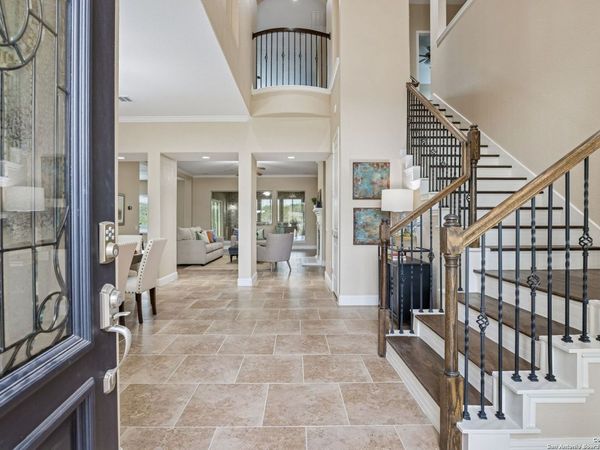2194 Ranch Loop, New Braunfels, TX 78132