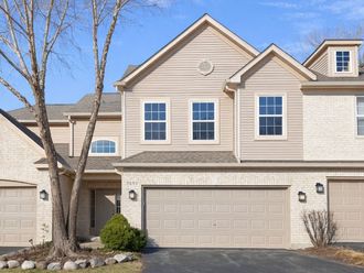 5293 Pebble Lane Crystal Lake, IL 60012