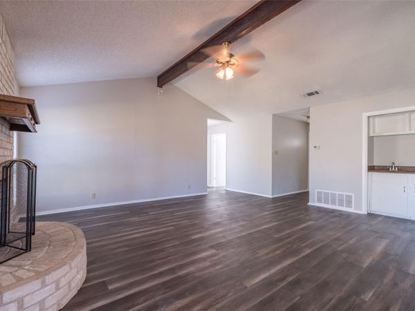 601 Osage DR, Leander, TX 78641