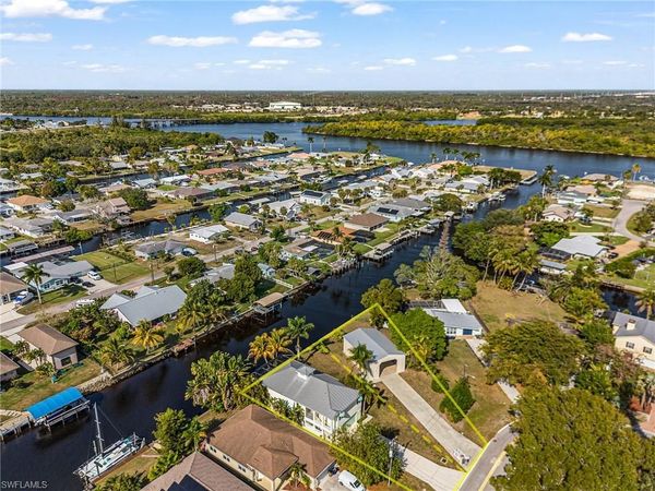 2123 Davis BLVD, FORT MYERS, FL 33905