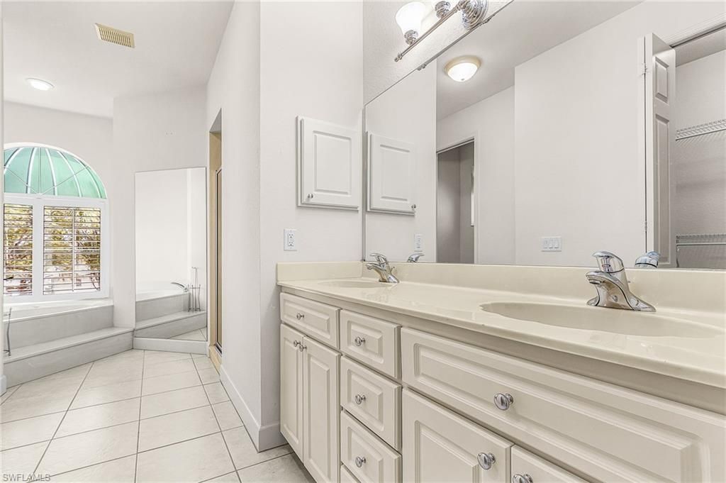 2123 Davis Blvd, Fort Myers, FL 33905 Photo