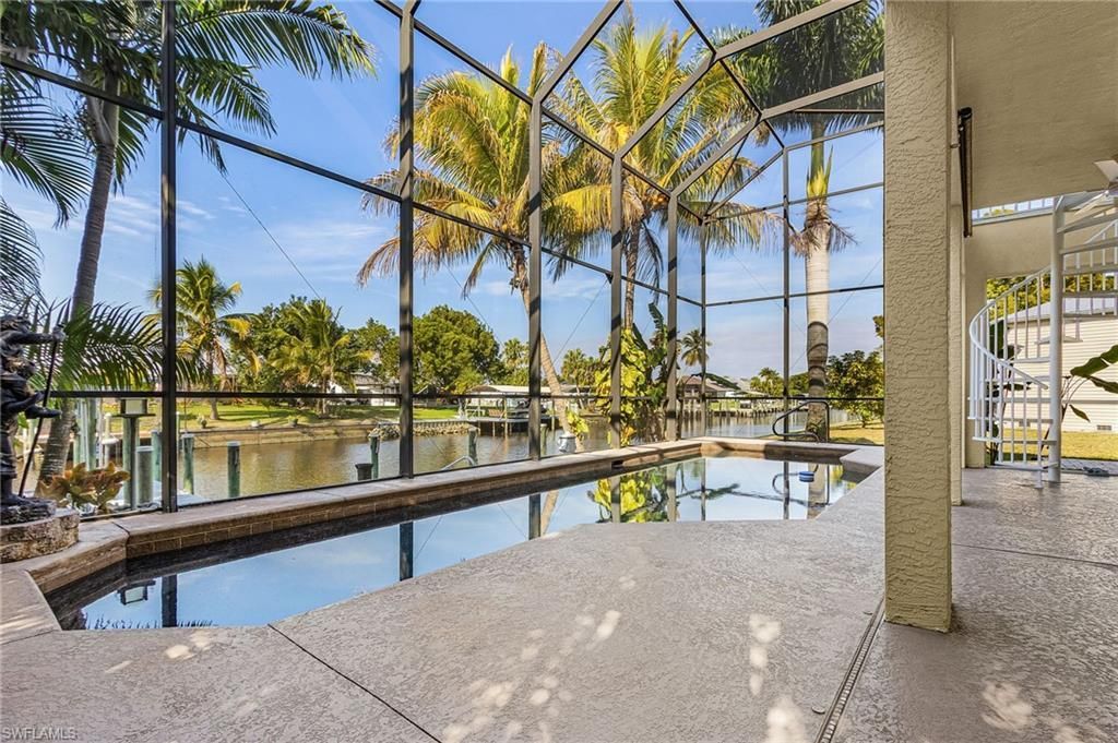 2123 Davis Blvd, Fort Myers, FL 33905 Photo