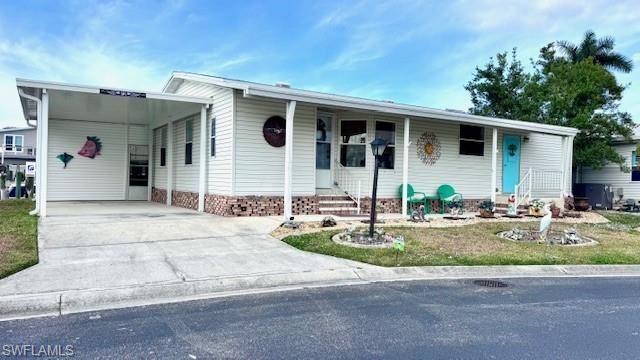 5533 Adam Dr, Unit 800, North Fort Myers, FL 33917 Photo