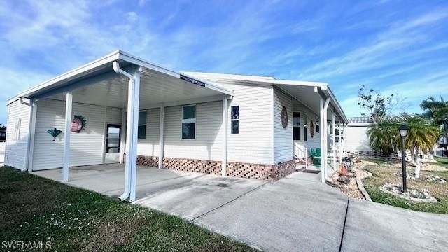 5533 Adam Dr, Unit 800, North Fort Myers, FL 33917 Photo