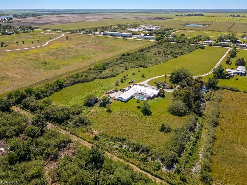 1085 West Ave, Moore Haven, FL 33471 Photo