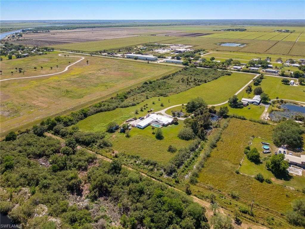 1085 West Ave, Moore Haven, FL 33471 Photo