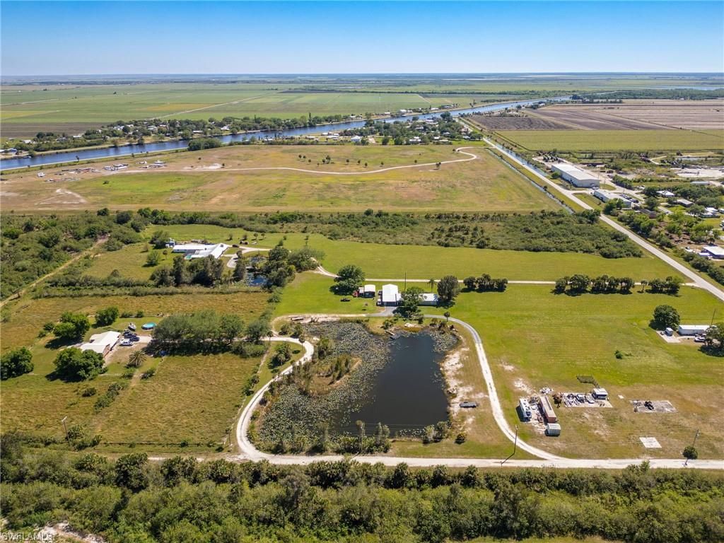 1085 West Ave, Moore Haven, FL 33471 Photo