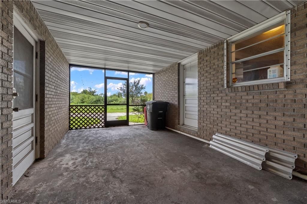 1085 West Ave, Moore Haven, FL 33471 Photo