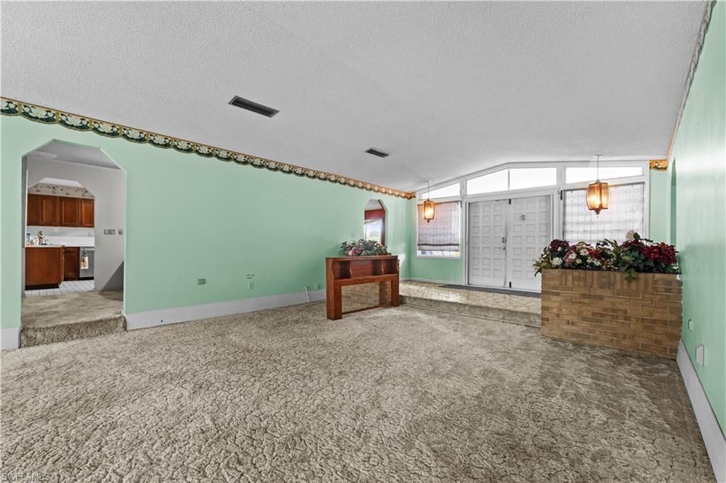 1085 West Ave, Moore Haven, FL 33471 Photo