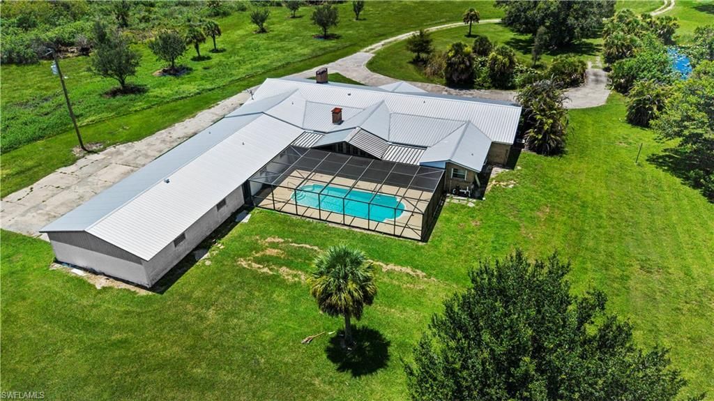 1085 West Ave, Moore Haven, FL 33471 Photo