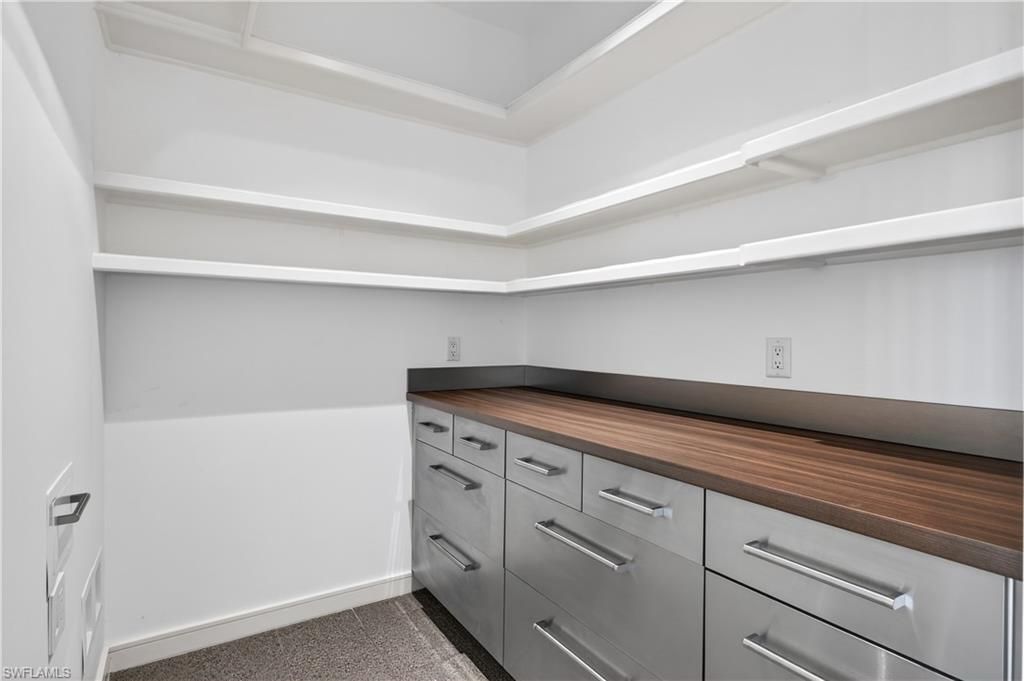 3402 W Riverside Dr, Fort Myers, FL 33901 Photo