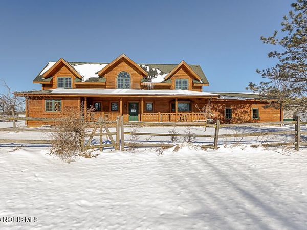 3088 County Road H, Swanton, OH 43558