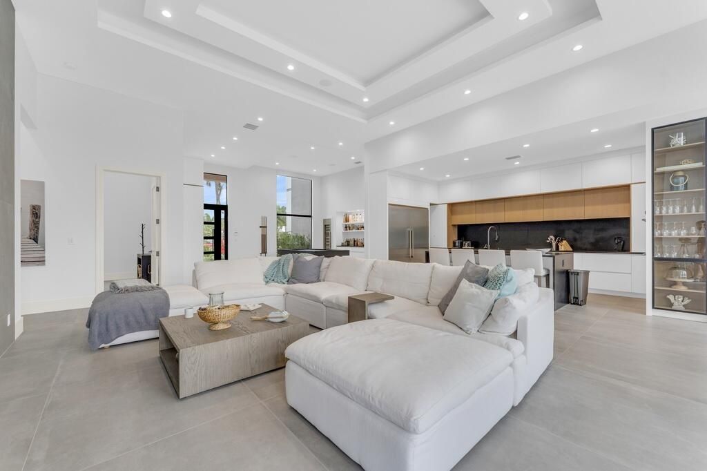 923 Eve Street, Delray Beach, FL 33483 Photo