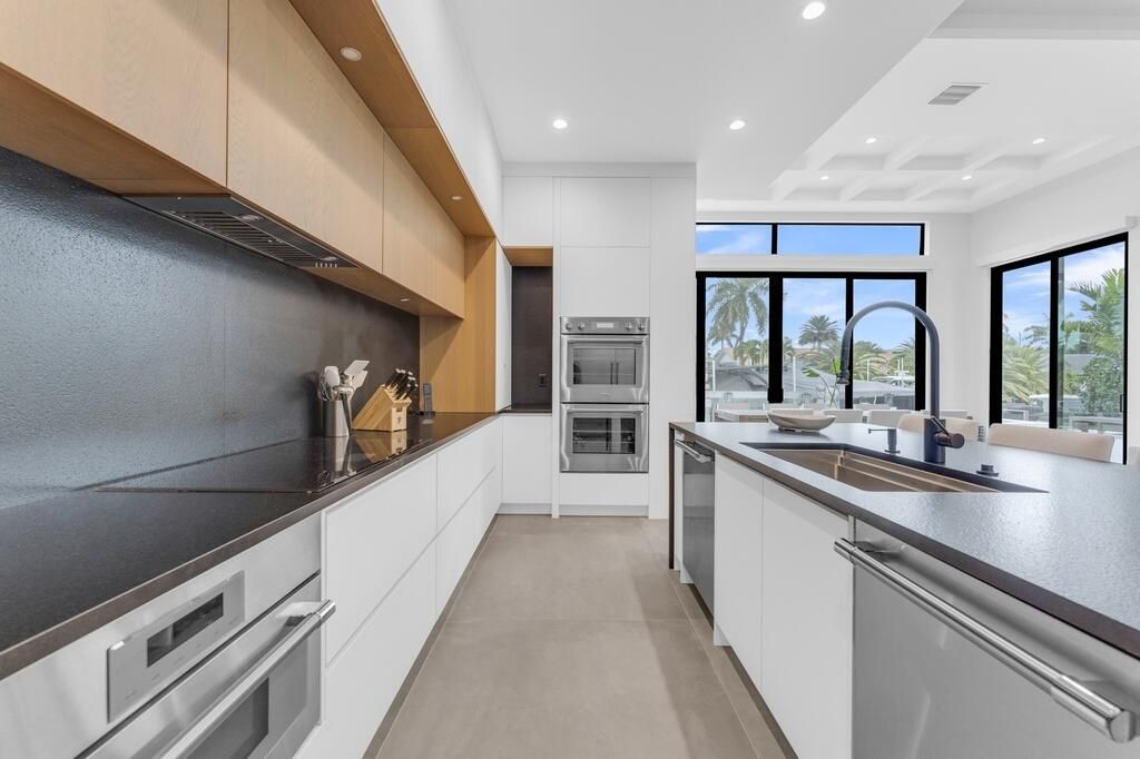 923 Eve Street, Delray Beach, FL 33483 Photo