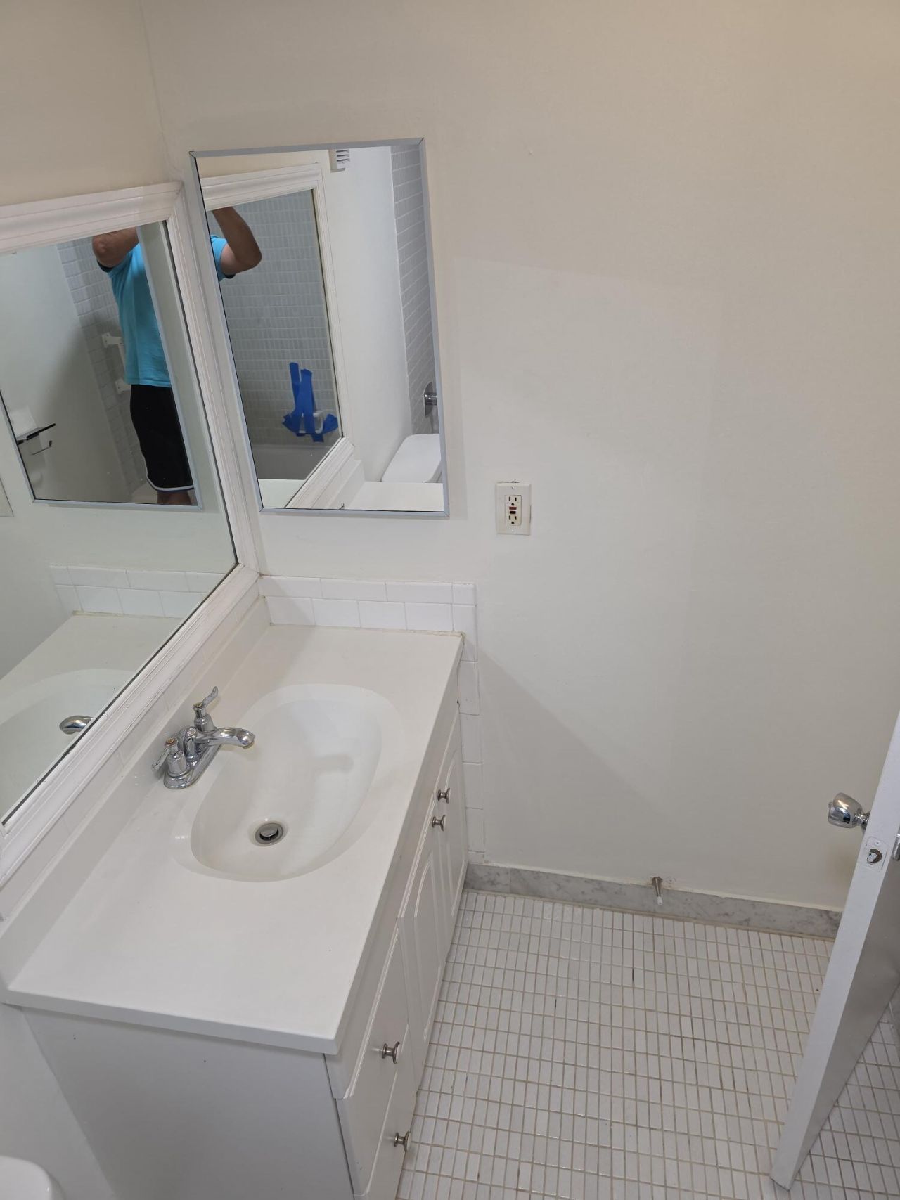 470 Executive Center Drive, Unit 2k, West Palm Beach, FL 33401 Photo