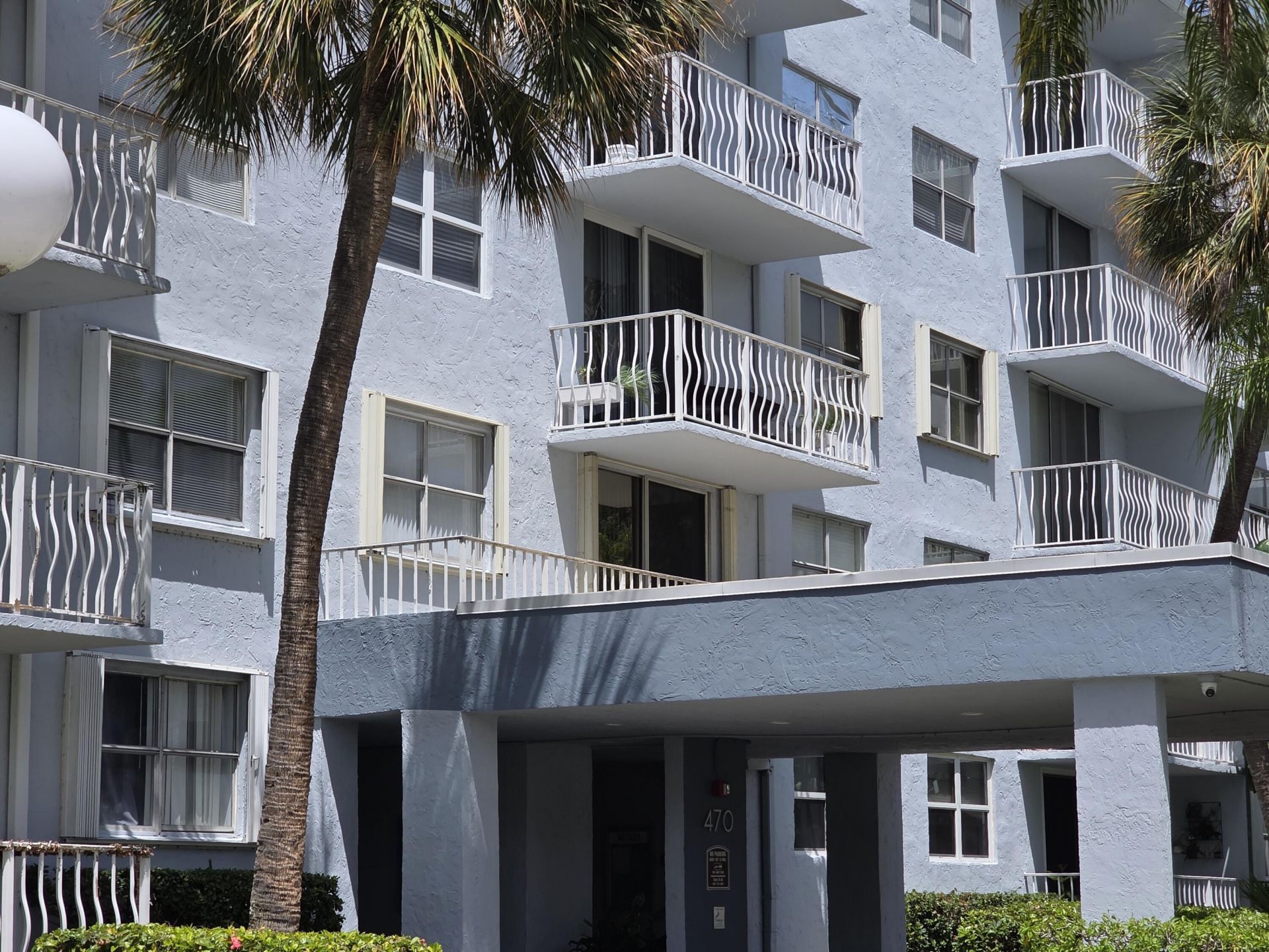 470 Executive Center Drive, Unit 2k, West Palm Beach, FL 33401 Photo