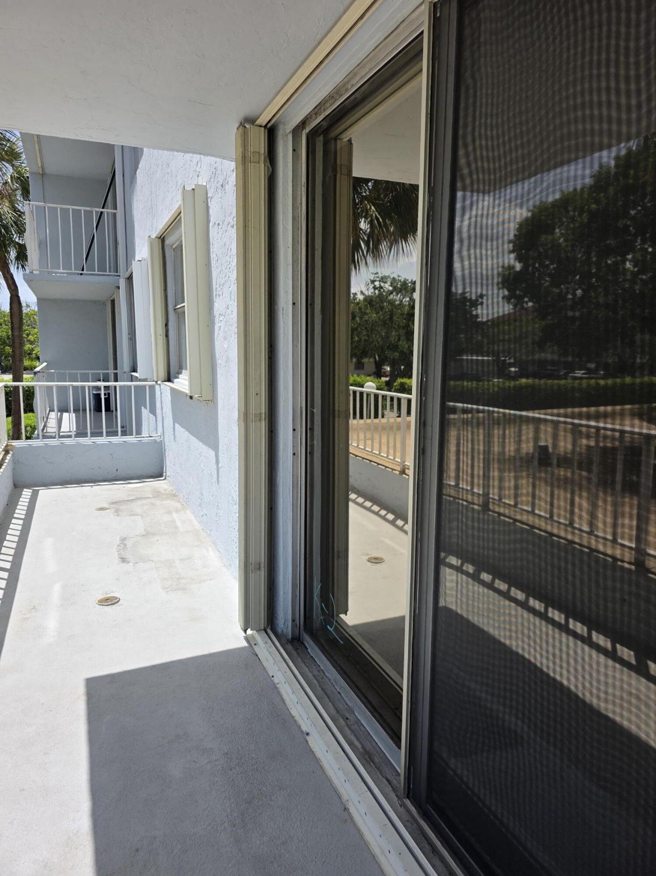 470 Executive Center Drive, Unit 2k, West Palm Beach, FL 33401 Photo
